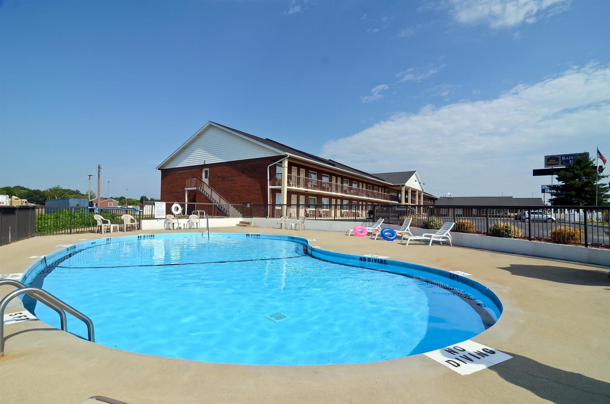Baymont By Wyndham Effingham Hotel Exterior photo
